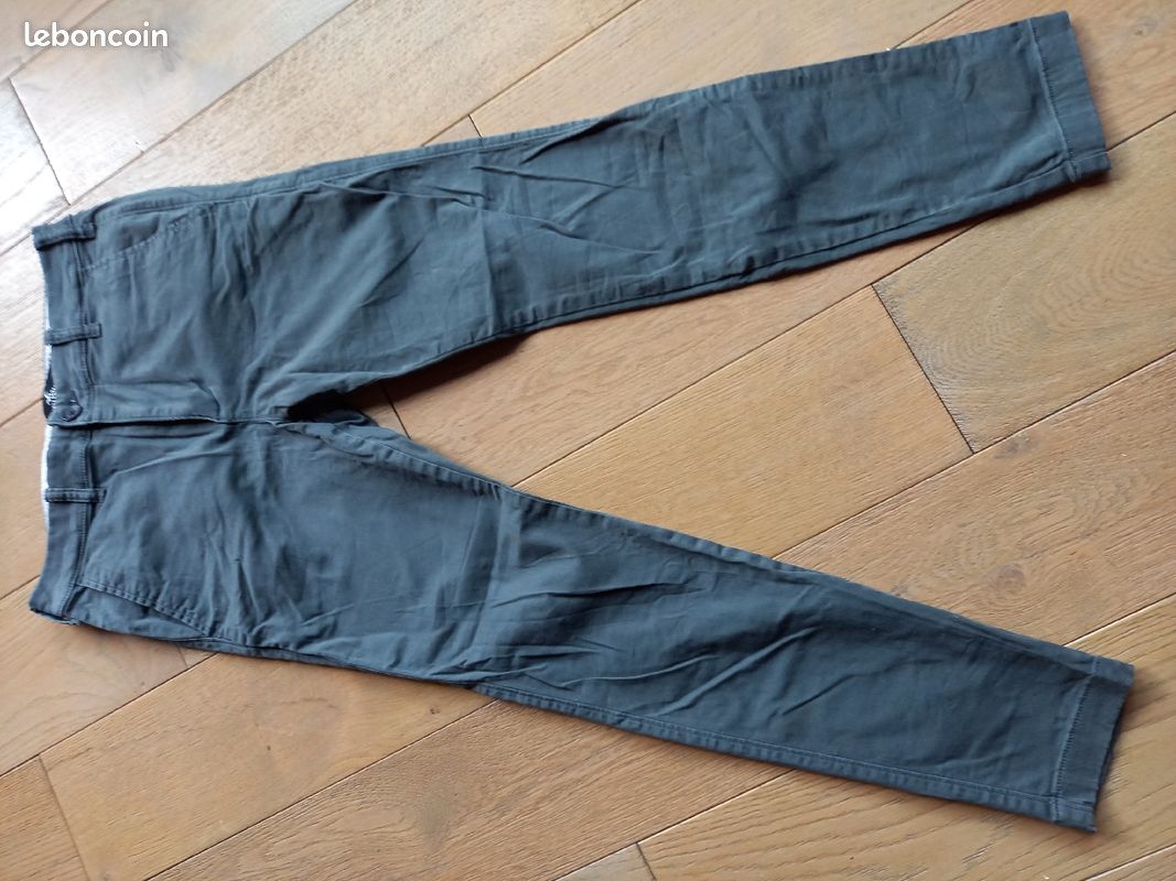 Pantalon Hollister Vert foncé 16 ans (image 1)