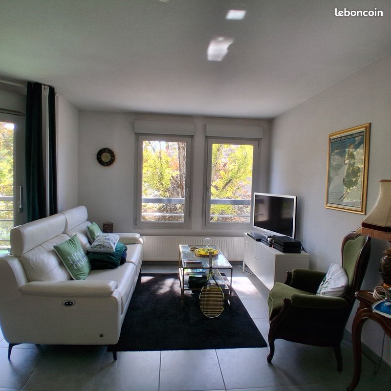 Appartement 4 pièces 90 m² · à Lons-le-Saunier · 90 m² · 245 000 €