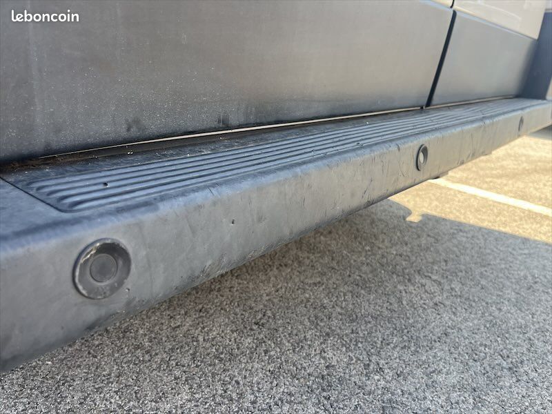 Peugeot Boxer FGN 2 PORTES LATERALES 335 L2H2 2.2 BLUEHDI 140 3T5 (image 35)