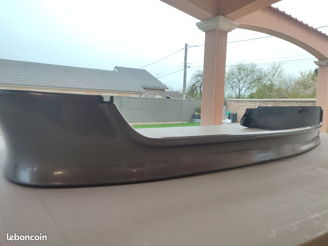 Lame Pare-choc avant Audi coupe gt (image 3)