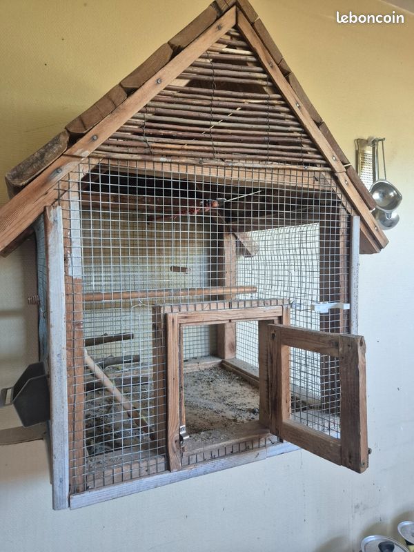 Cage (image 2)