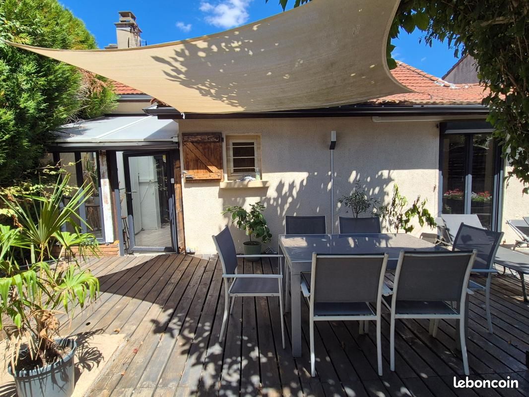 Maison 5 pièces 75 m² · à Saint-Étienne · 75 m² · 228 000 €