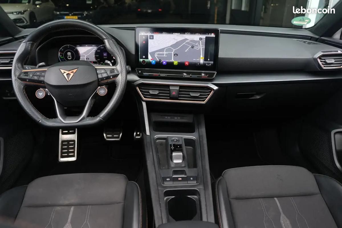Cupra Leon SPORTSTOURER 1.4 E-HYBRID VZ 245PK PANORAMIQUE SUPERSPORT 245 CH AVANT BVA - CAMÉRA D'... (image 11)