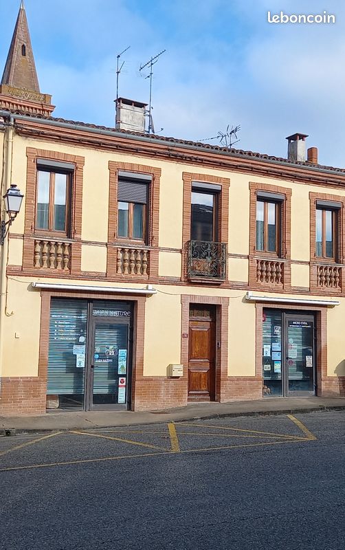 Maison 7 pièces 230 m² · à Lévignac · 230 m² · 380 000 €
