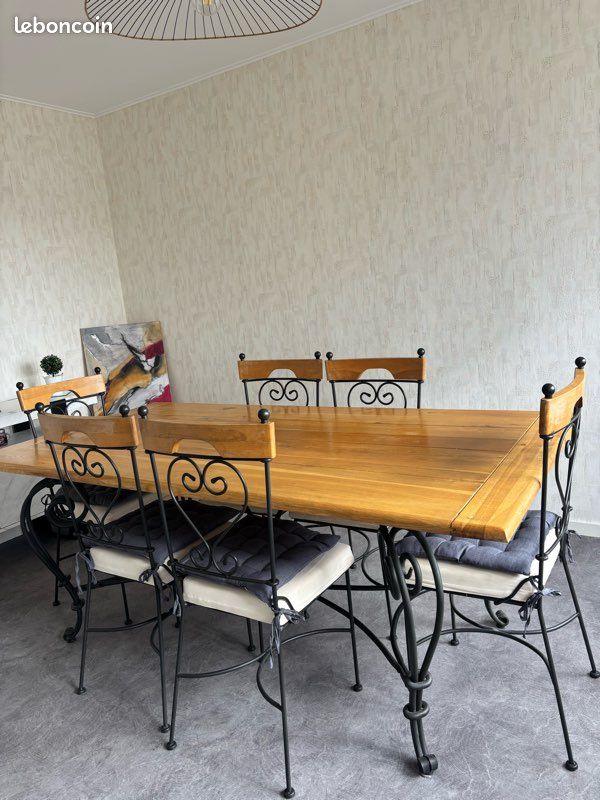 Table en bois + 6 chaises (image 2)