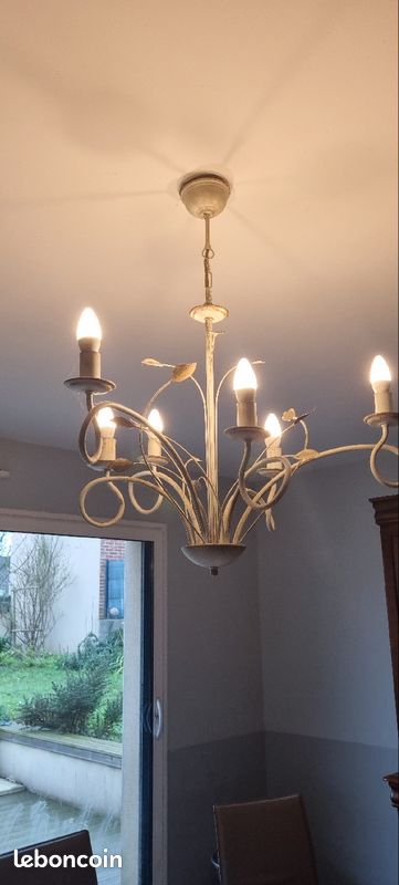 Lustre (image 2)