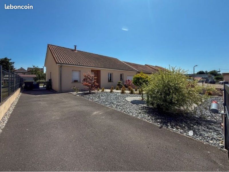 Maison 5 pièces 100 m² · à Uckange · 100 m² · 342 000 €
