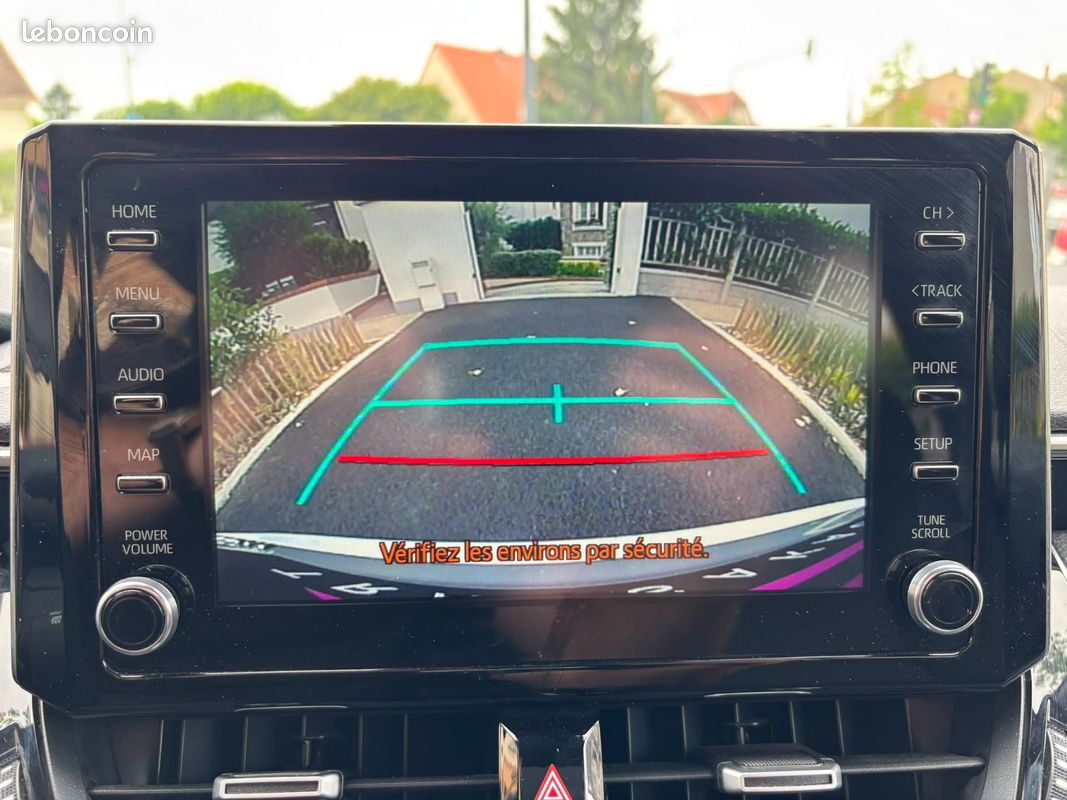 TOYOTA COROLLA TOURING SPORTS HYBRIDE MY21 122h Dynamic (image 29)