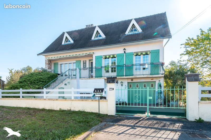 Maison 9 pièces 160 m² · à Séreilhac · 160 m² · 210 400 €