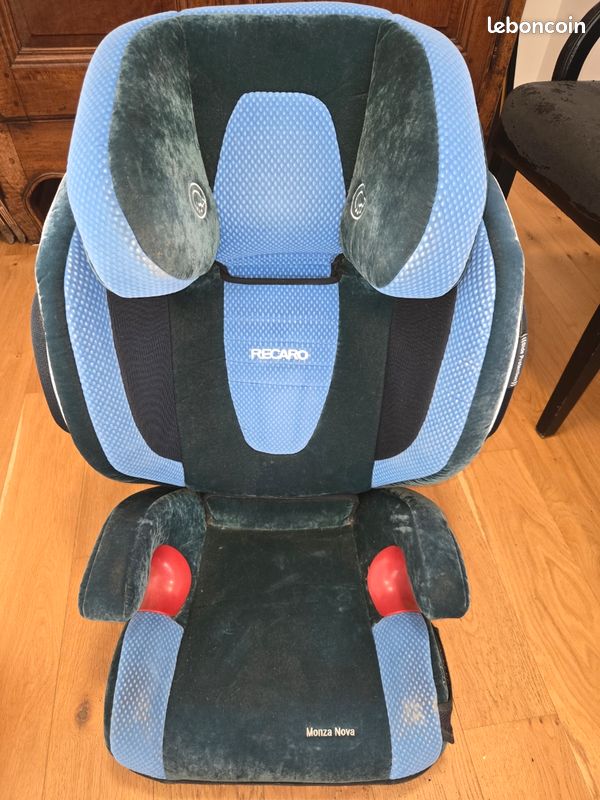 Siège auto enfant 4-12 ans (image 1)