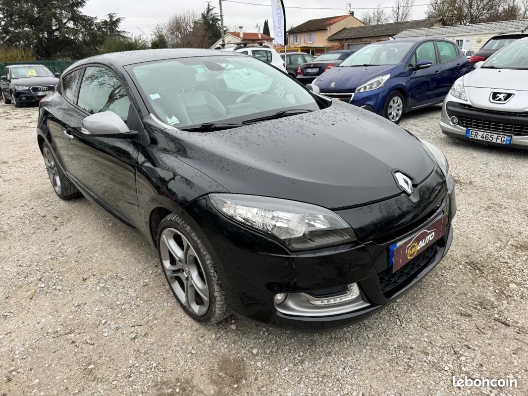 RENAULT MEGANE III COUPE - MEGANE III COUPE DCI 165 GT