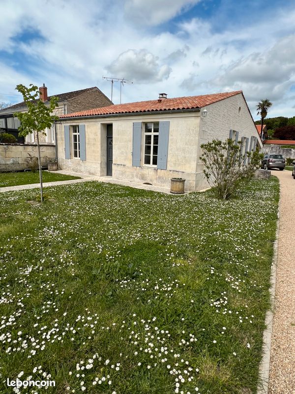 Maison 5 pièces 115 m² · à Saintes · 115 m² · 1 650 €/mois
