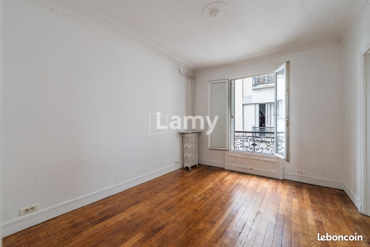 Appartement 1 pièce 27 m² · à Paris · 27 m² · 198 000 €
