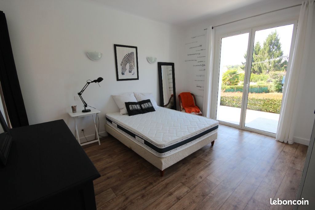 Maison 6 pièces 224 m² · à Arthez-de-Béarn · 224 m² · 1 300 €/mois