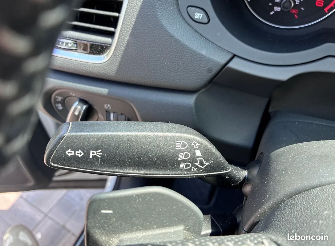 AUDI Q3 2.0 D 184ch S line - 2018 - Suivi Audi (image 22)