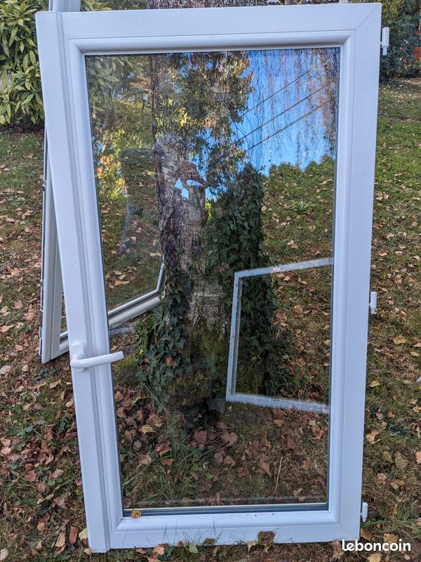 Fenêtre deux vantaux PVC (image 5)
