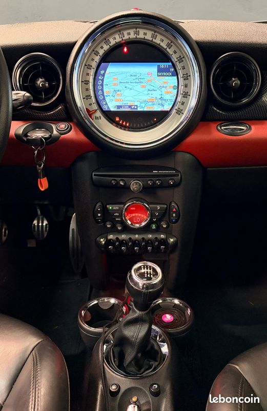 Mini mini 1.6 185 ch cooper s + toit ouvrant pano (image 21)