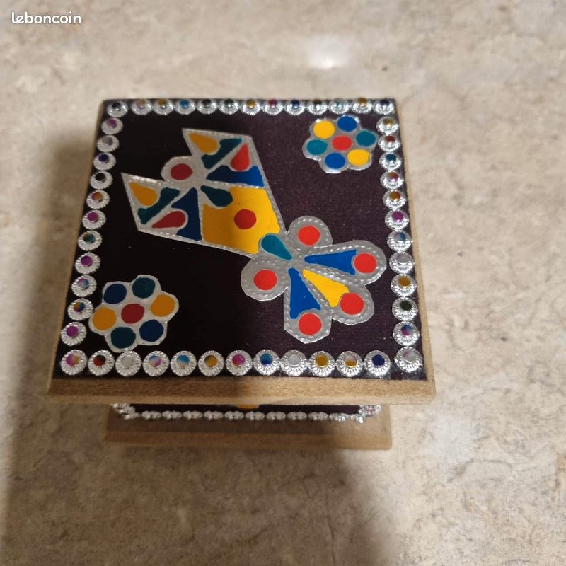 Coffret à bijoux (image 1)