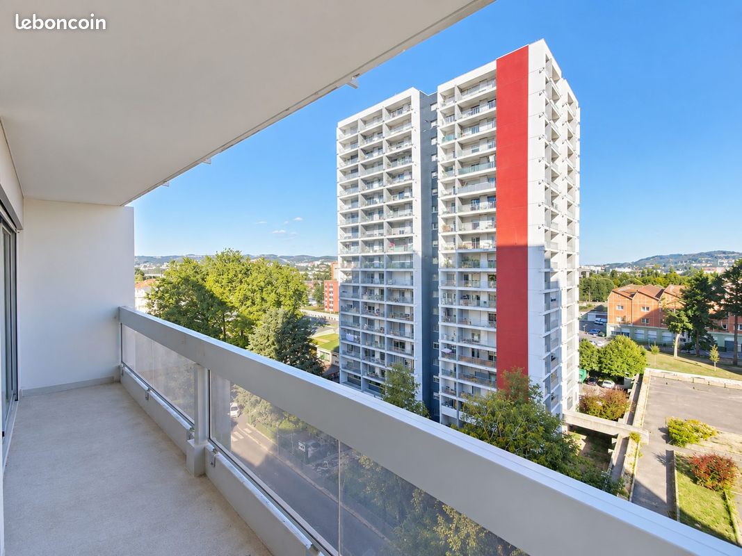 Appartement 4 pièces 67 m² · à Saint-Étienne · 67 m² · 65 000 €