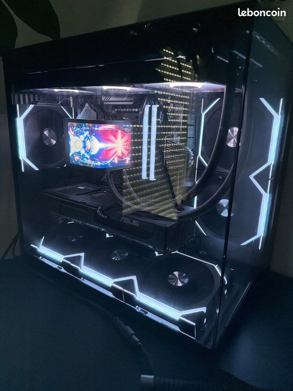 PC Gaming Haut de Gamme Power Lab (RTX 5070 / Ryzen 7 9700X) + Options Écrans (image 1)