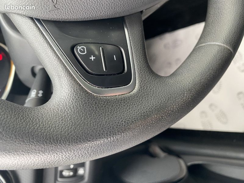 Renault CLIO IV 1.5 DCI 75CH ENERGY ZEN 5P (image 11)
