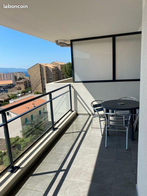 Appartement 2 pièces 47 m² · à Ajaccio · 47 m² · 820 €