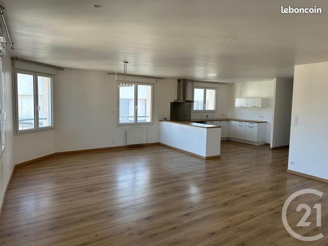 Appartement 4 pièces 103 m² · à Fougères · 103 m² · 253 200 €