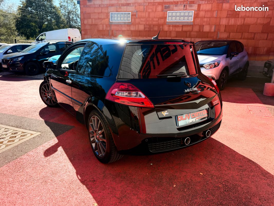Renault mégane 2 rs 225 ch – seulement 55 300 km – état exceptionnel – historique complet (image 6)