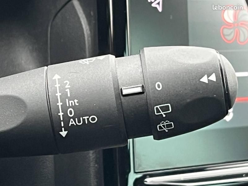 Citroen C3 Aircross Essence 110 C-Series Caméra CarPlay GPS Clim Auto 1ère main (image 25)