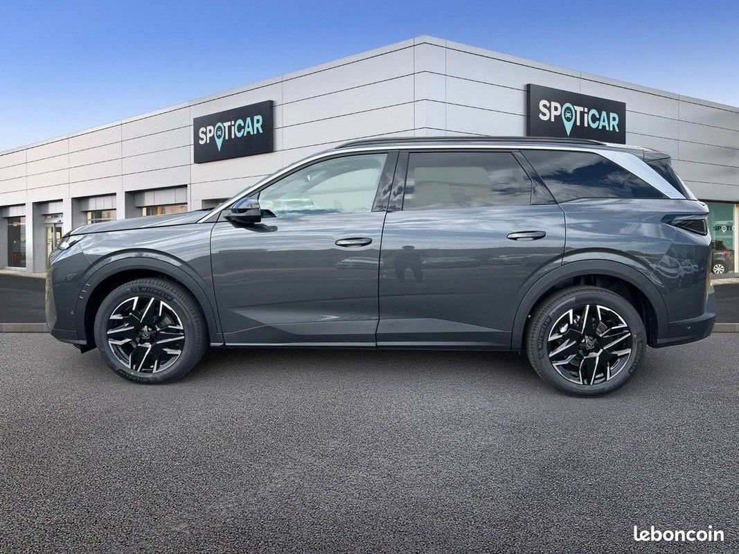 PEUGEOT 5008 Hybrid 145 e-DCS6 Allure - Voitures