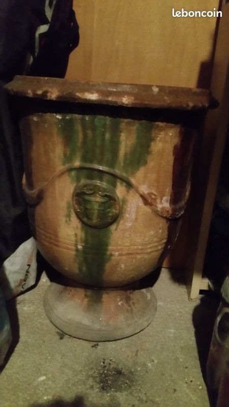 Vase (image 4)