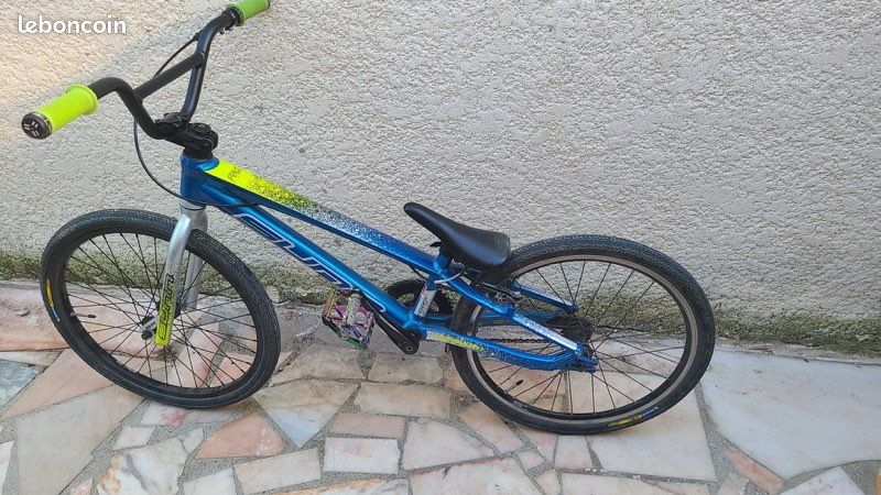Vélo Bmx Sunn Occasion Sunn Taille Expert XL Vélos