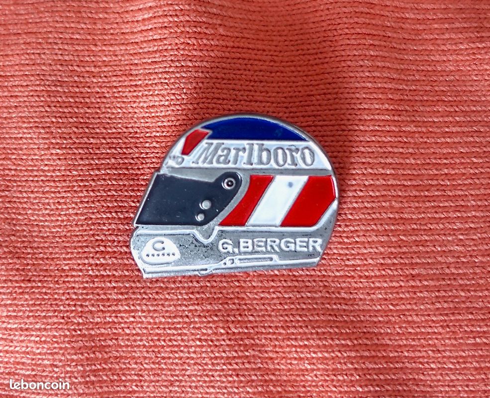 Pins Casques Pilotes F1. Alain Prost, Jean Alesi , Gerhard BERGER. Pins Formule 1. Pins F1, voiture (image 6)