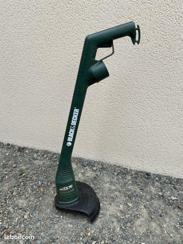 Coupe bordure black et Decker (image 1)