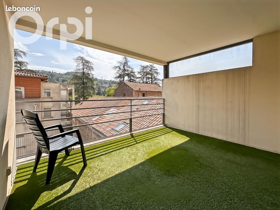 Appartement 3 pièces 73 m² · à Vals-les-Bains · 73 m² · 175 000 €