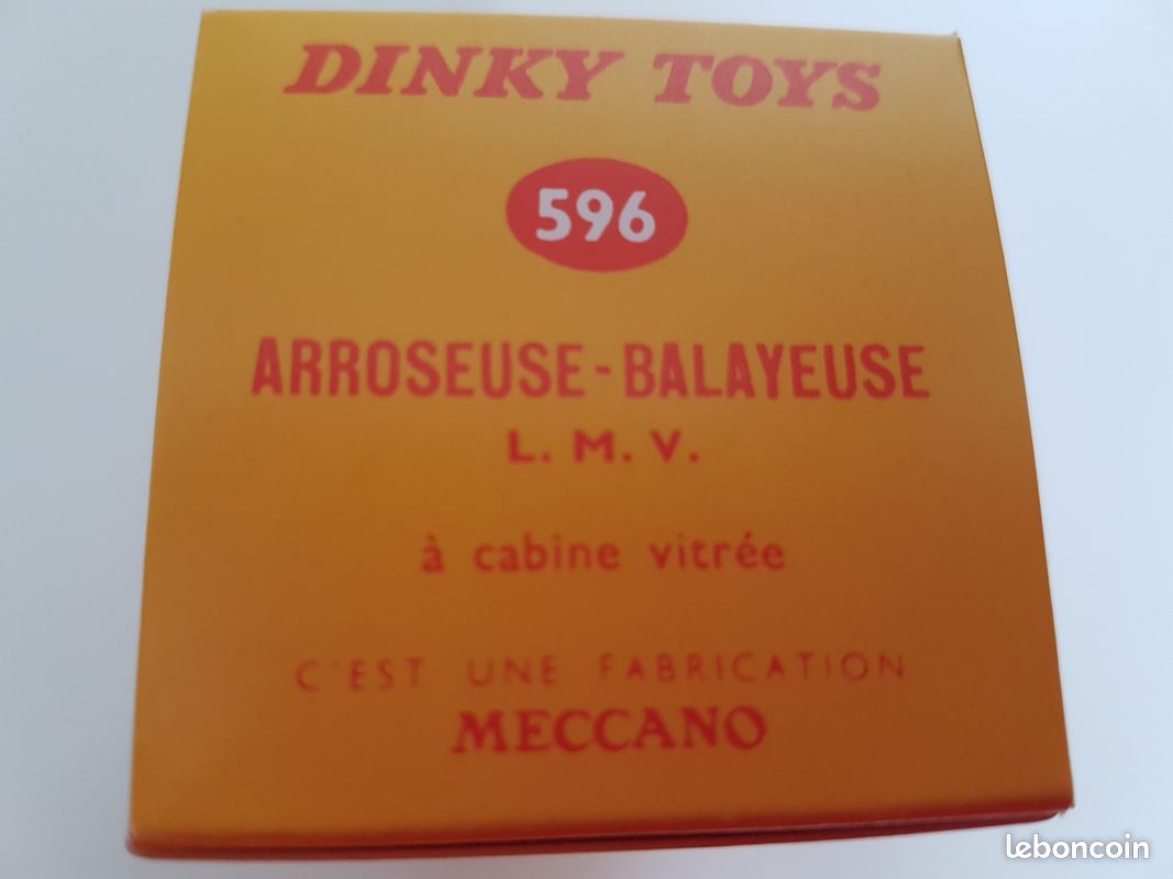 DINKY TOYS Balayeuse LMV MECCANO 596 Made in France Jaune vert - Jeux & Jouets