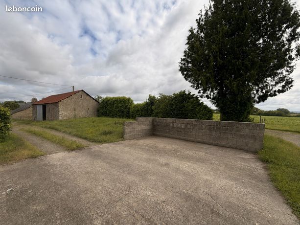 Maison 1 pièce 105 m²
