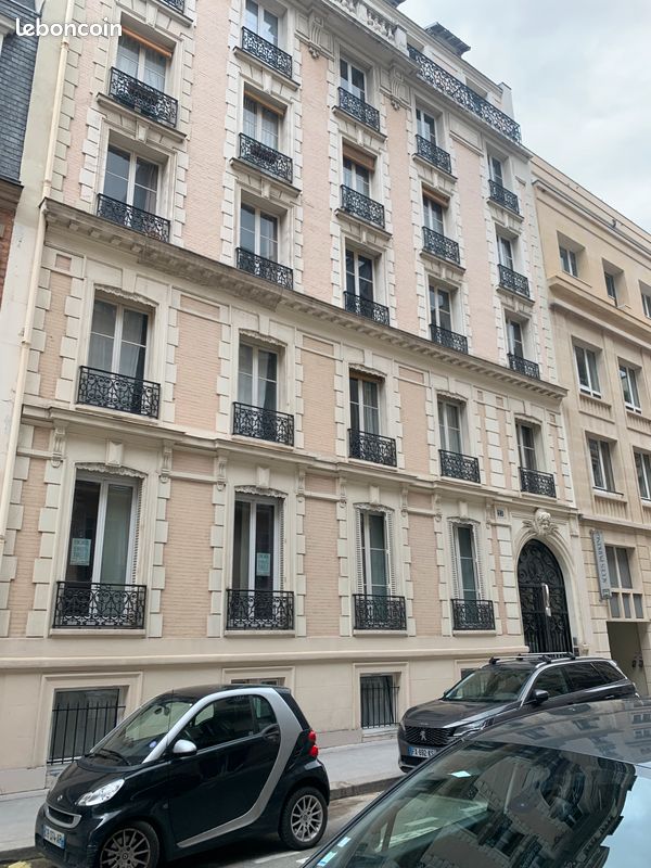 Appartement 1 pièce 18 m² · à Paris · 18 m² · 210 000 €