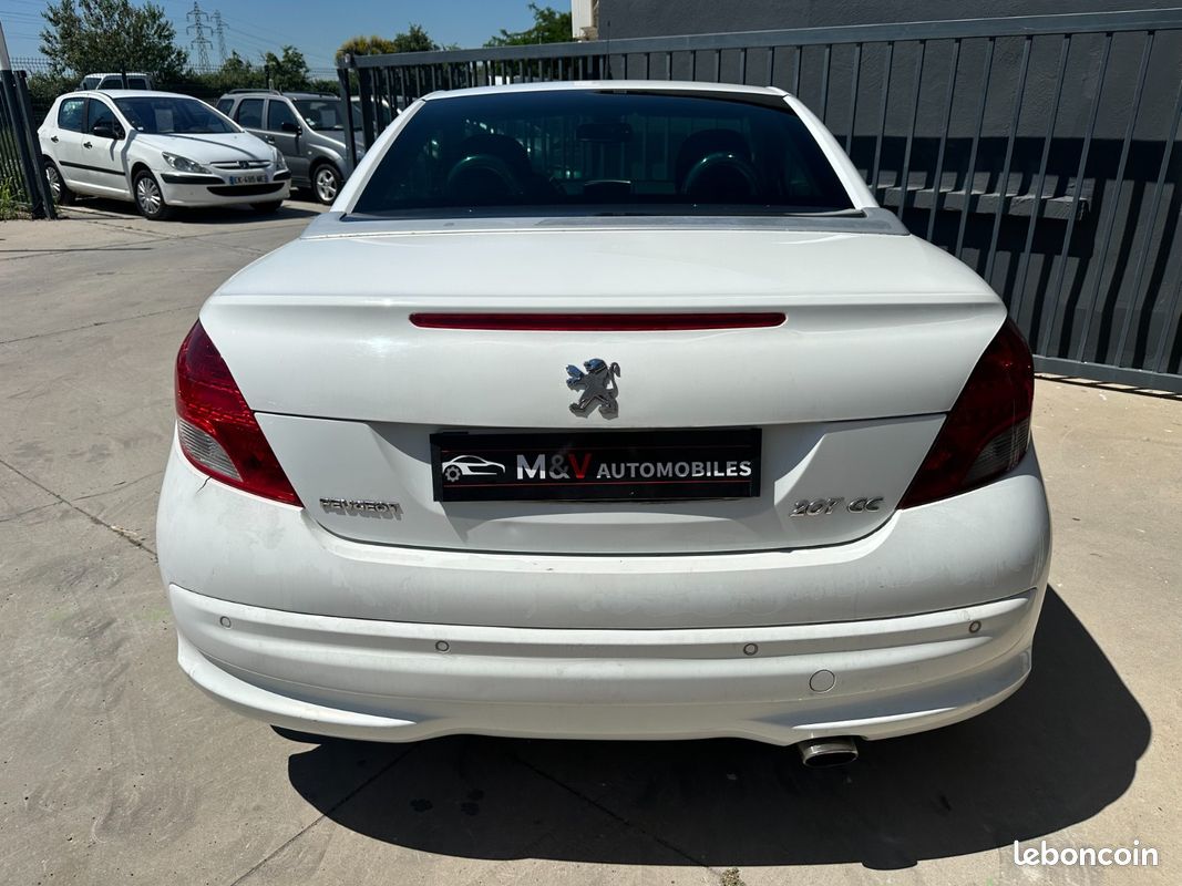 Peugeot 207 CC Coupé-Cabrio 1.6 HDi 110ch Sport (image 8)