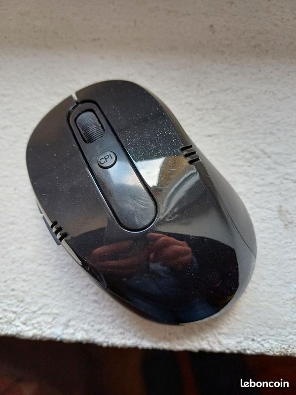 Souris bluetooth gaucher (image 1)