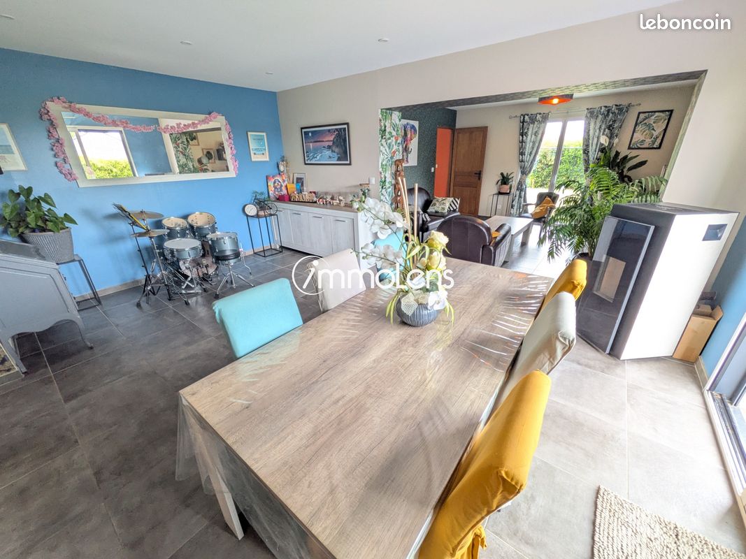 Maison 6 pièces 115 m² · à Agny · 115 m² · 309 000 €