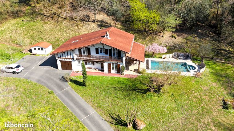 Maison 6 pièces 188 m²