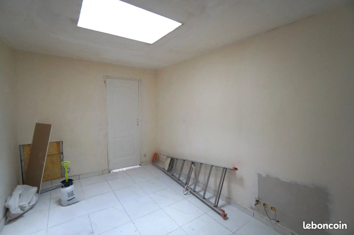 Immeuble 135 m² Aulnay-sous-Bois (image 3)