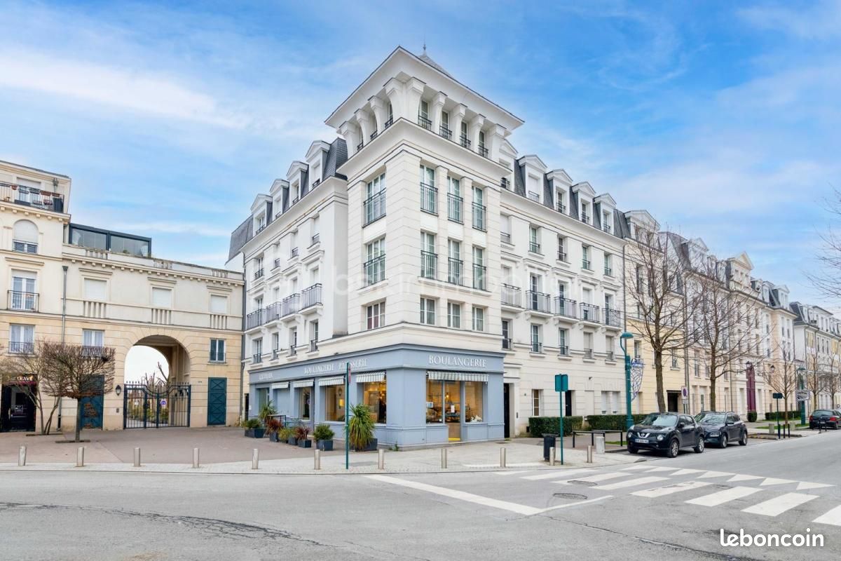 Appartement 4 pièces 79 m² · à Serris · 79 m² · 349 000 €