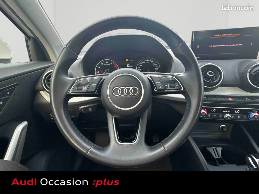 AUDI Q2 35 TFSI 150 S tronic 7 Design (image 10)