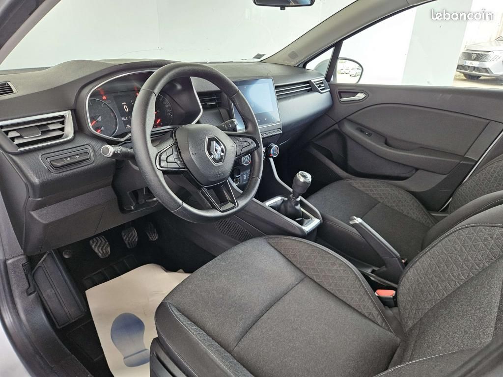 RENAULT CLIO 1.5 Blue DCI 85 Business 5 PLACES (image 8)