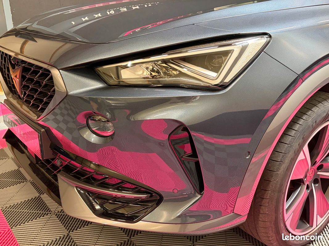 CUPRA FORMENTOR 1.4 e-HYBRID 204 ch DSG6 V / Caméra 360 / Volant chauffant (image 5)