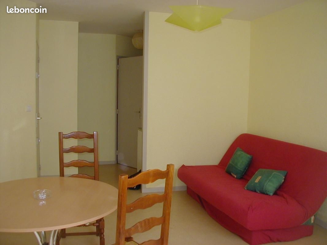 Appartement 1 pièce 26 m² · à Issoire · 26 m² · 333 €/mois