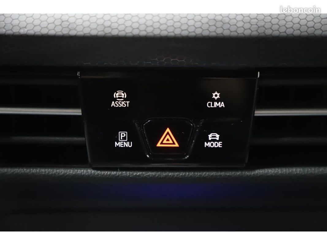 VOLKSWAGEN GOLF VIII GTE 1.4 eHybrid 245 - DSG 6 (image 36)