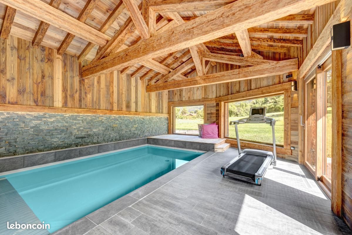 Maison 6 pièces 320 m² · à Archamps · 320 m² · 1 575 000 €